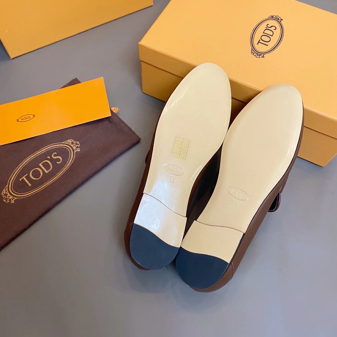 Tods - Лоферы - Туфли без шнурков - 19