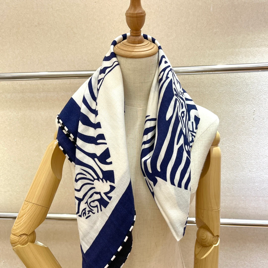 Большой двусторонний шарф Hermes - 135 см - 30 см - Шелк 70 - Шерсть