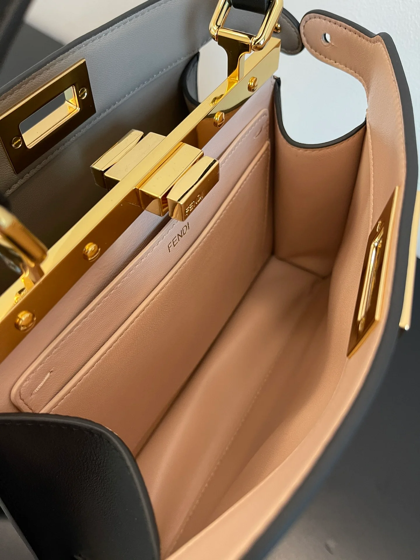 Fendi-peekaboo-i-see-u-small-black