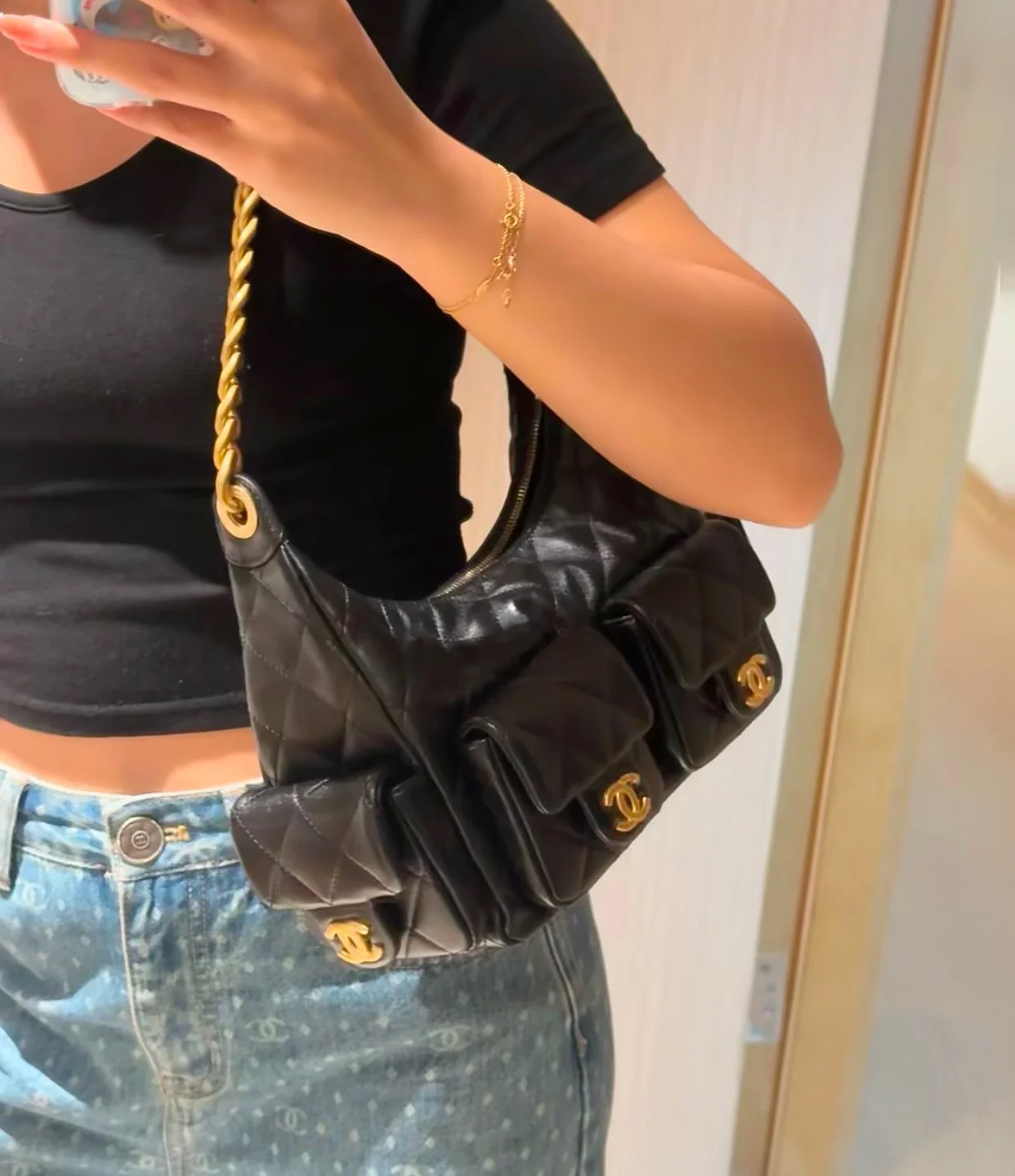 Сумка-хобо Chanel 25c, маленькая, черная, для хобби.