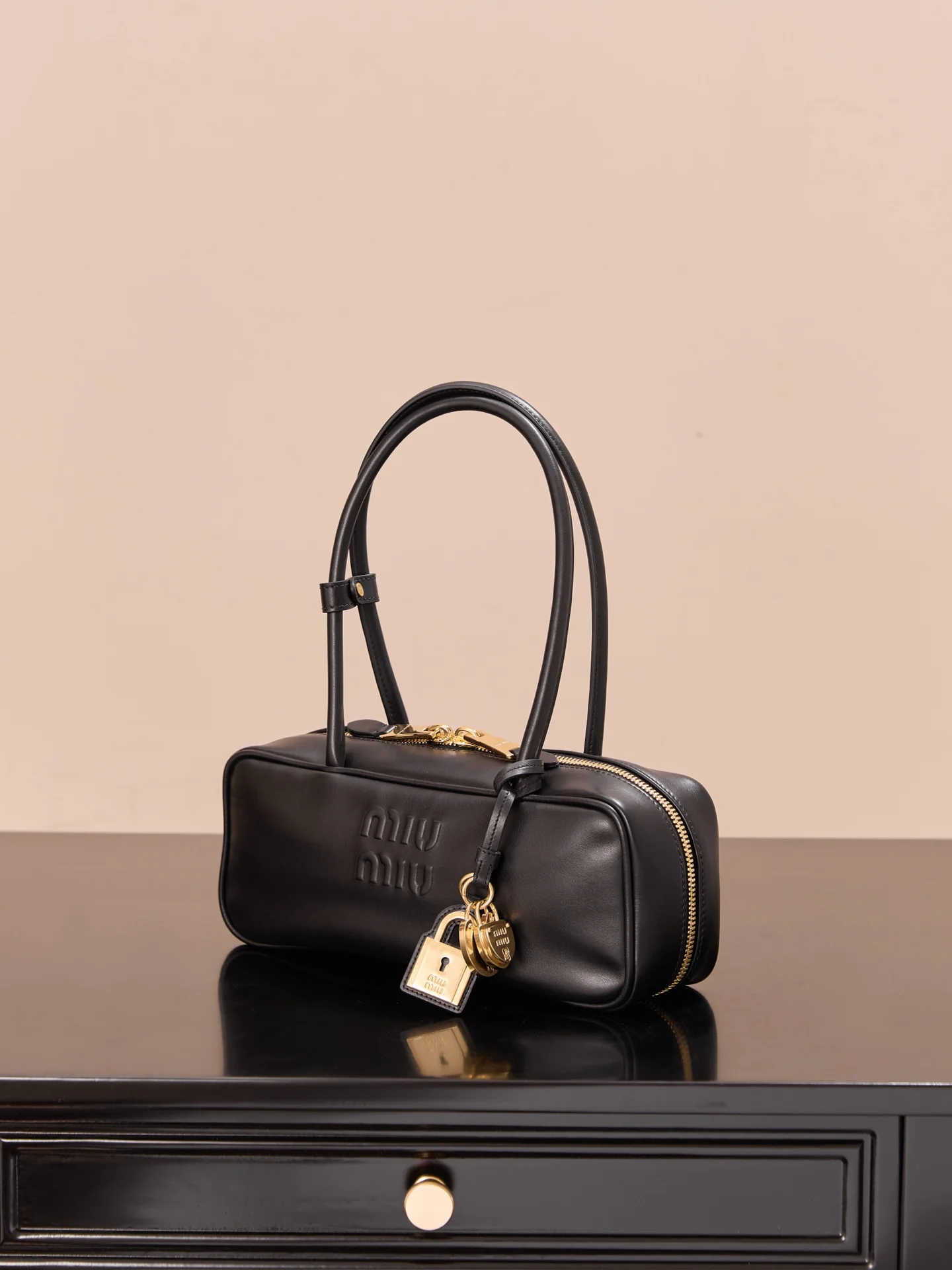 Miu Miu-5bb173m1050-????-Сумка-Маленькая-Черная кожа