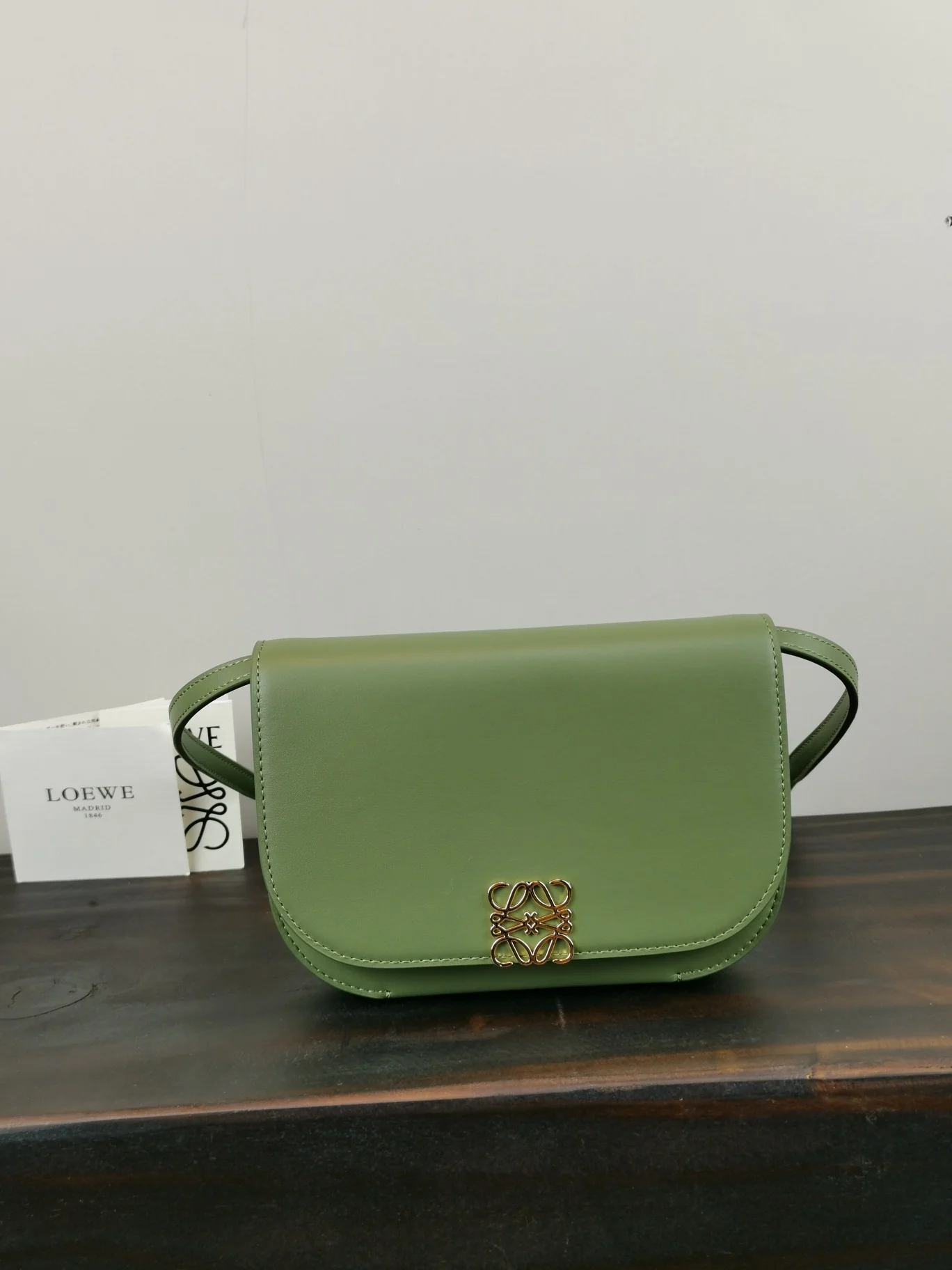 Loewe-goya-series-mini-3