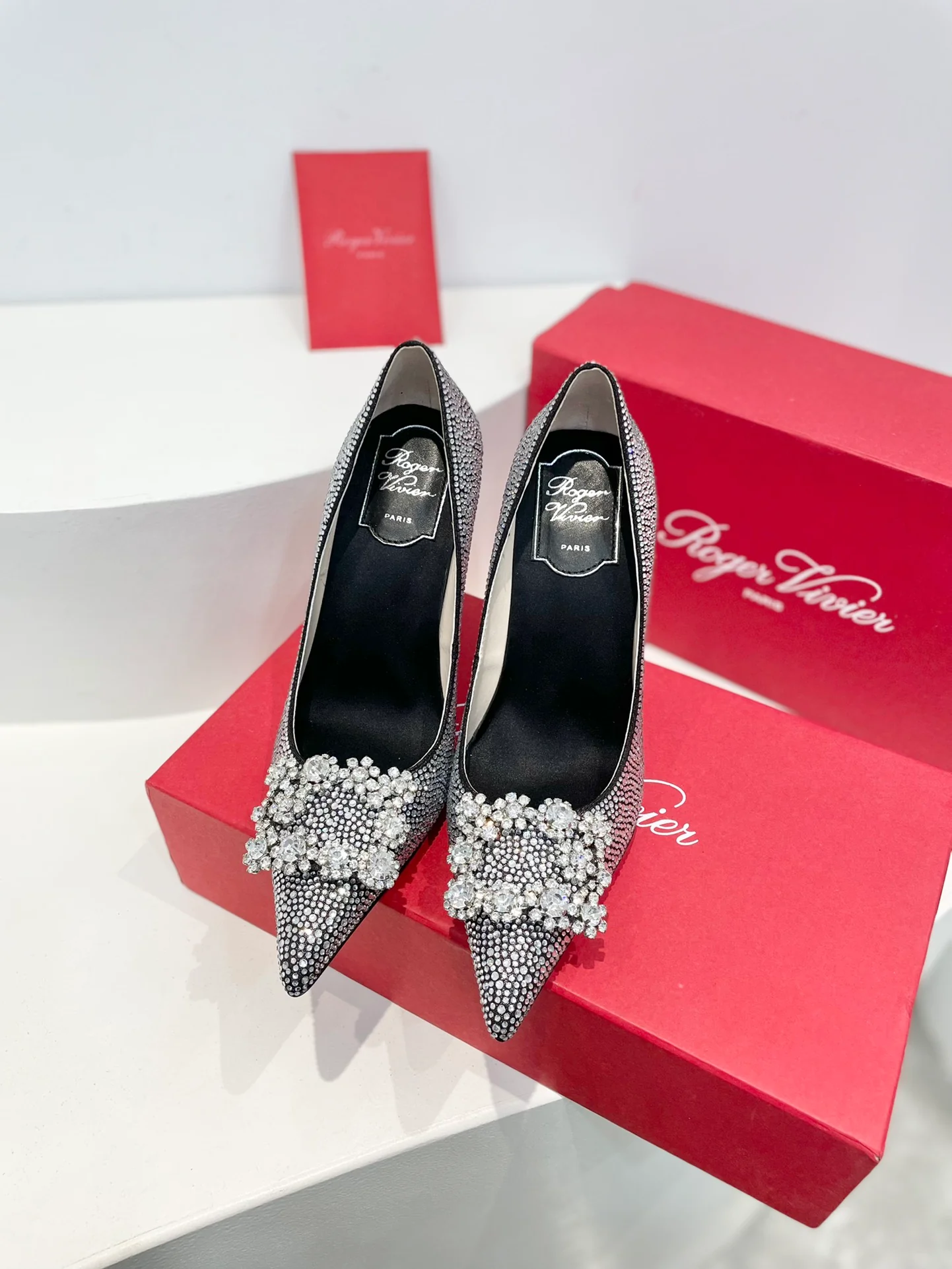 Обувь RV Shoes - Серия Crystal Shoes - Туфли на высоком каблуке со стразами - Черно-серебряные