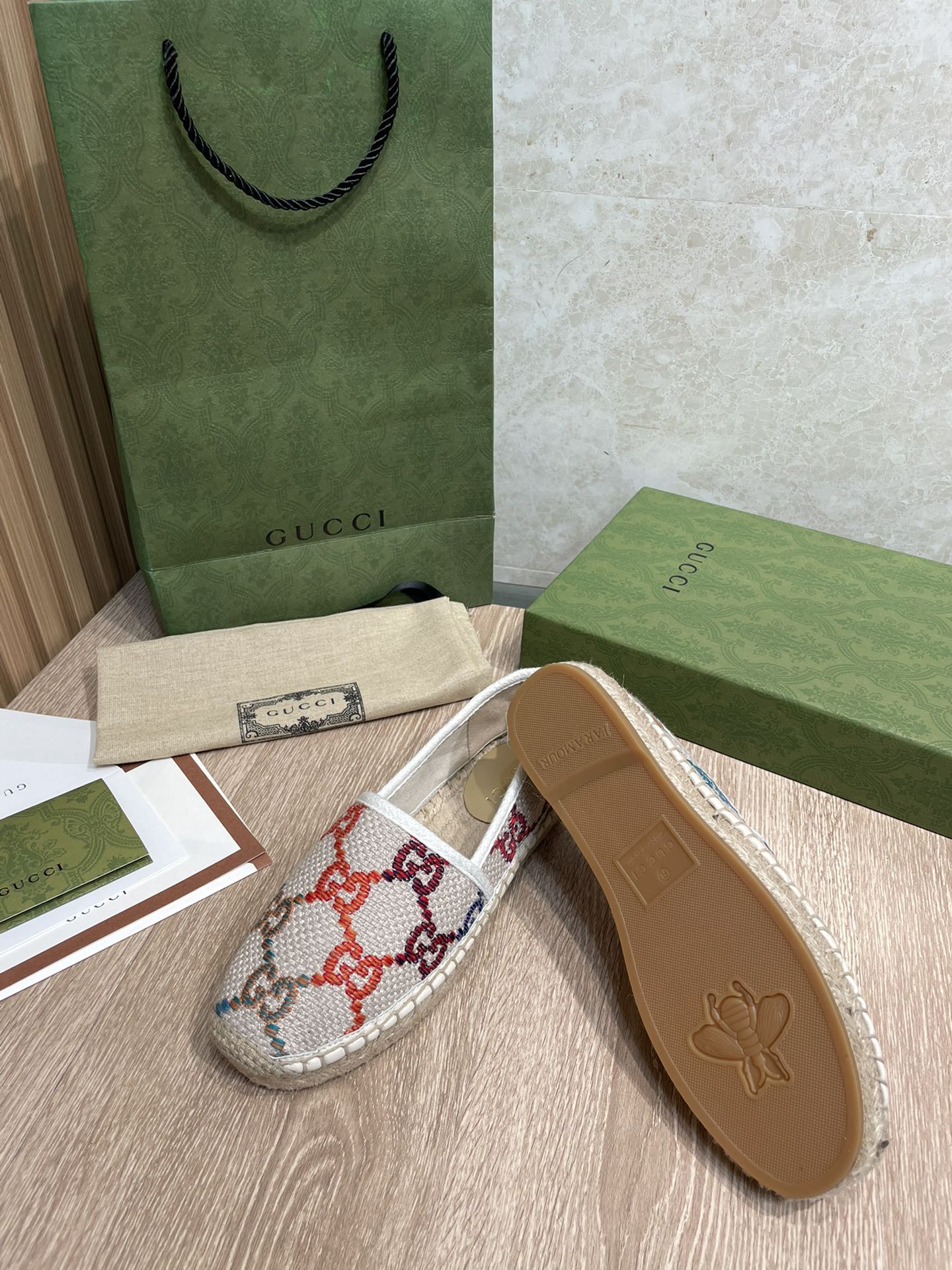 Gucci - Соломенные рыбацкие туфли