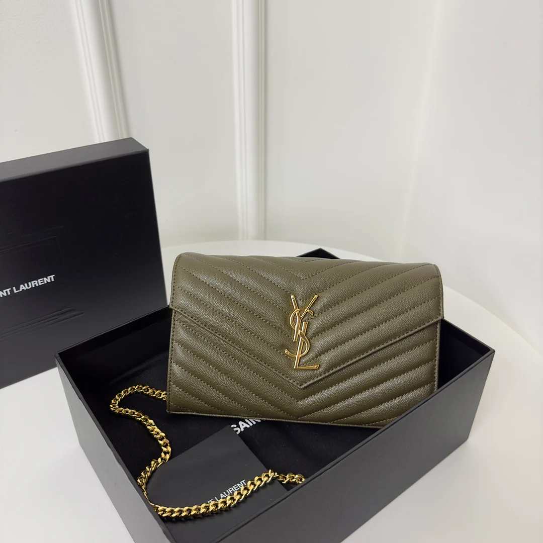 Часы YSL Monogram Caviar WOC темно-зеленые с золотой пряжкой, 22 см, 1