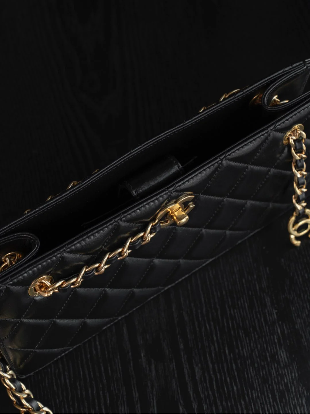 Сумка для ужина в стиле ретро с подиумом, 24 карата - черная.