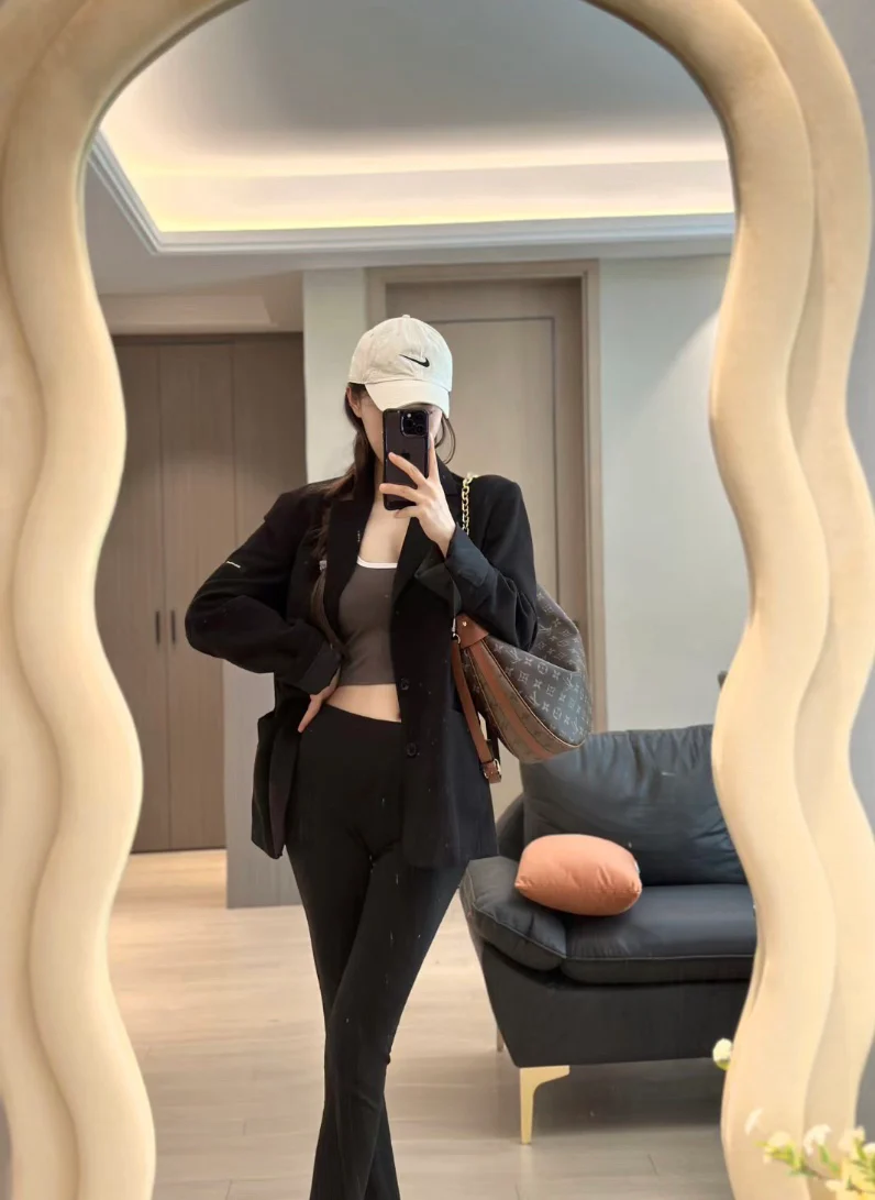 m46311-LV-loop-hobo-monogram большая сумка-полумесяц