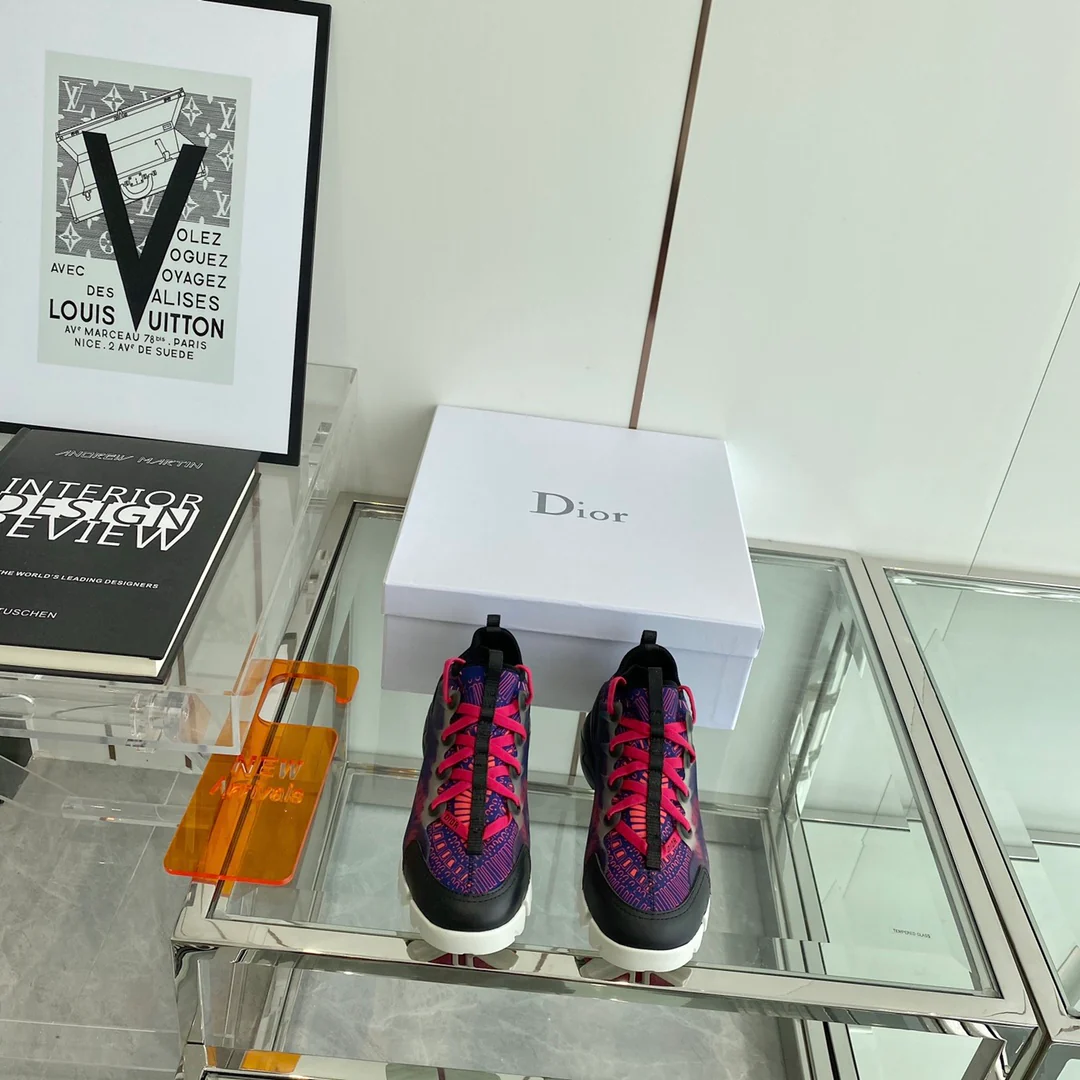 Dior - Dad Shoes - 23