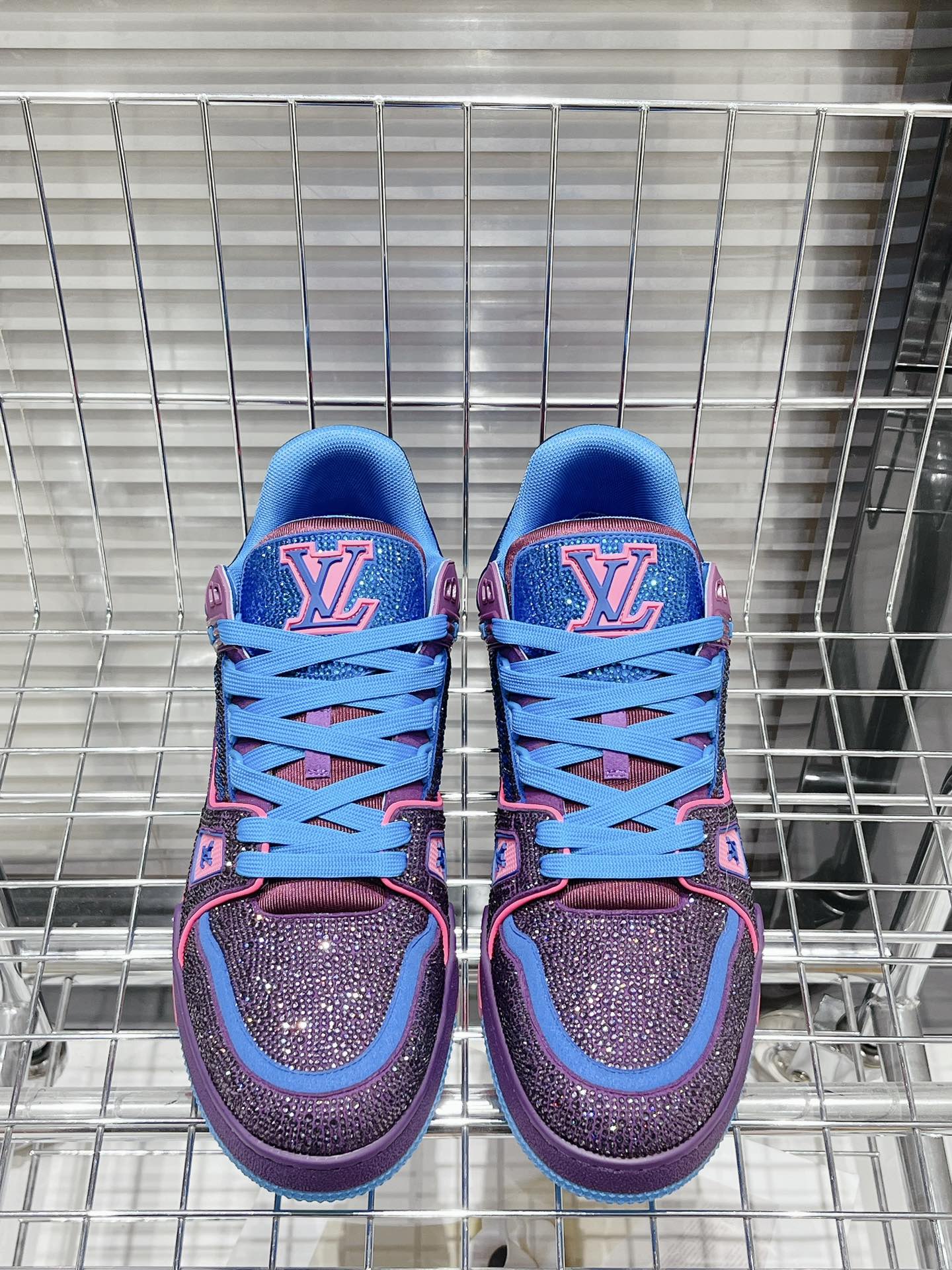 Кроссовки LV Trainer - обувь для скейтбординга - глянцевые сине-розовые - унисекс