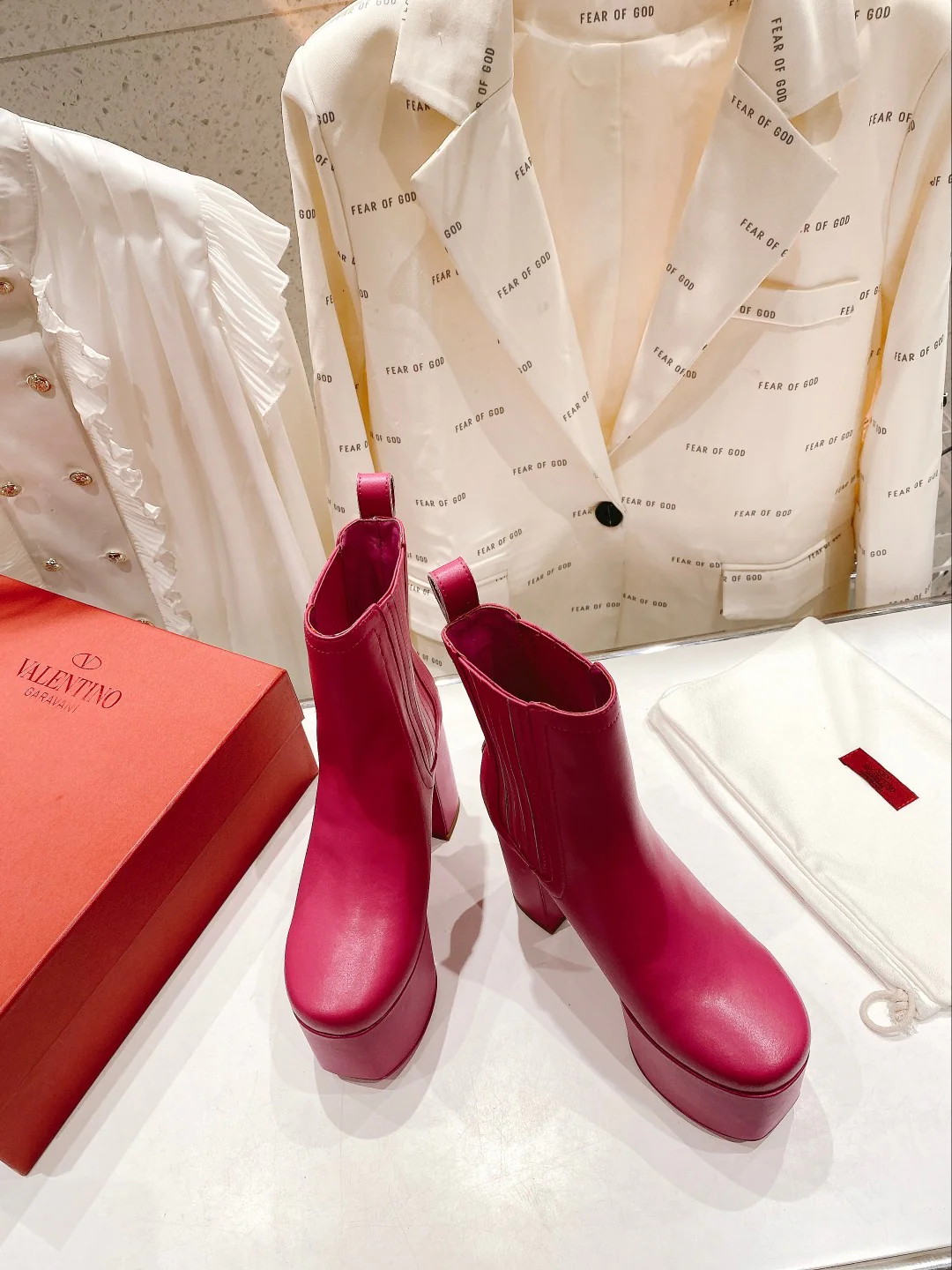 Ботильоны на платформе и шпильке Valentino - белые - 1