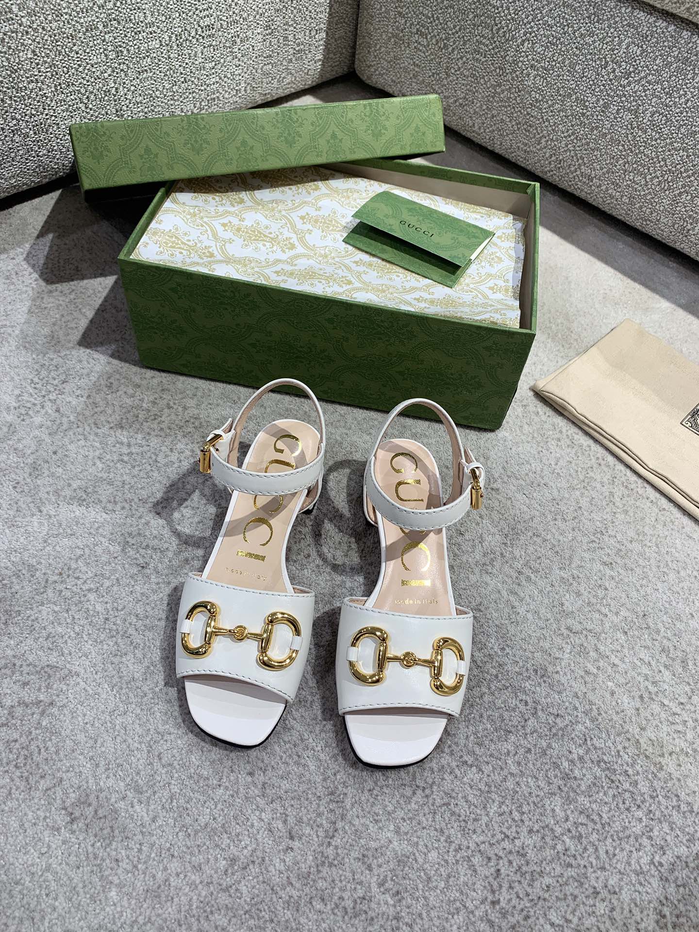 Gucci - Металлическая цепочка - Сандалии с открытым носком