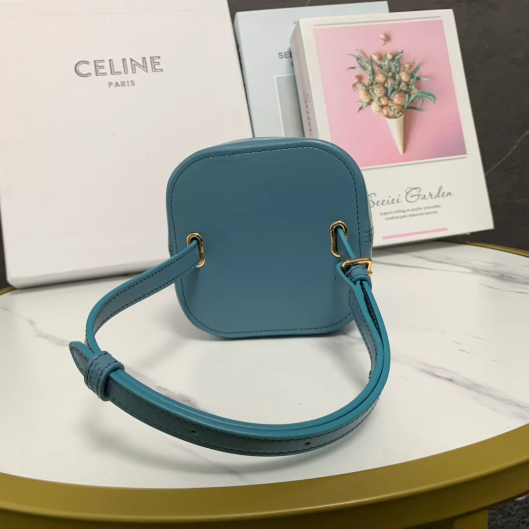 Сумка Celine Boxtriomphe - синяя