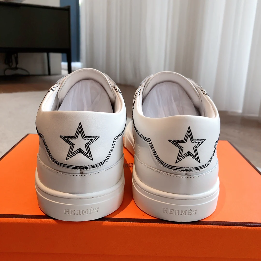 Новинка сезона осень/зима 2023 от Hermes - Повседневные туфли с вышитой пятиконечной звездой - Унисекс - Белые