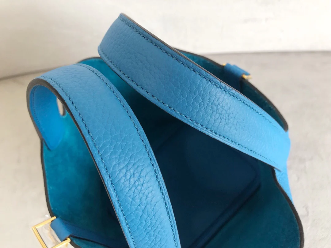 Золотая пряжка Hermes Picotin 18 TC B3