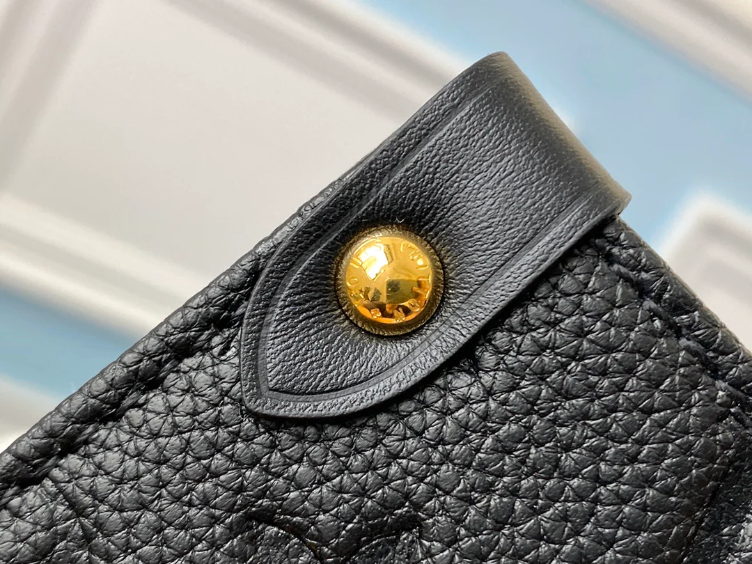 lv-m44925-black embossed-onthego-handbag
