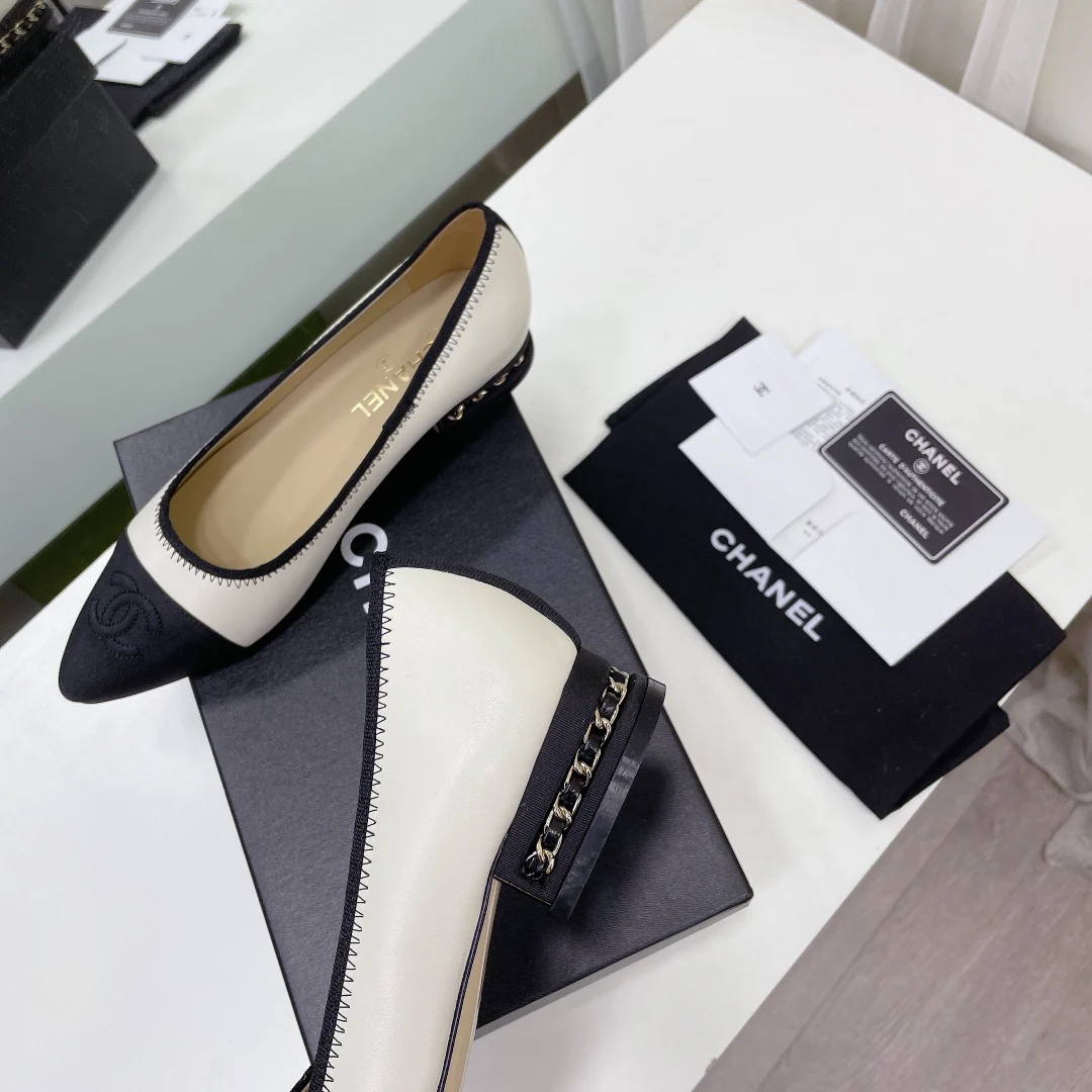 Chanel - Балетки на плечи - Коллекция Goddess