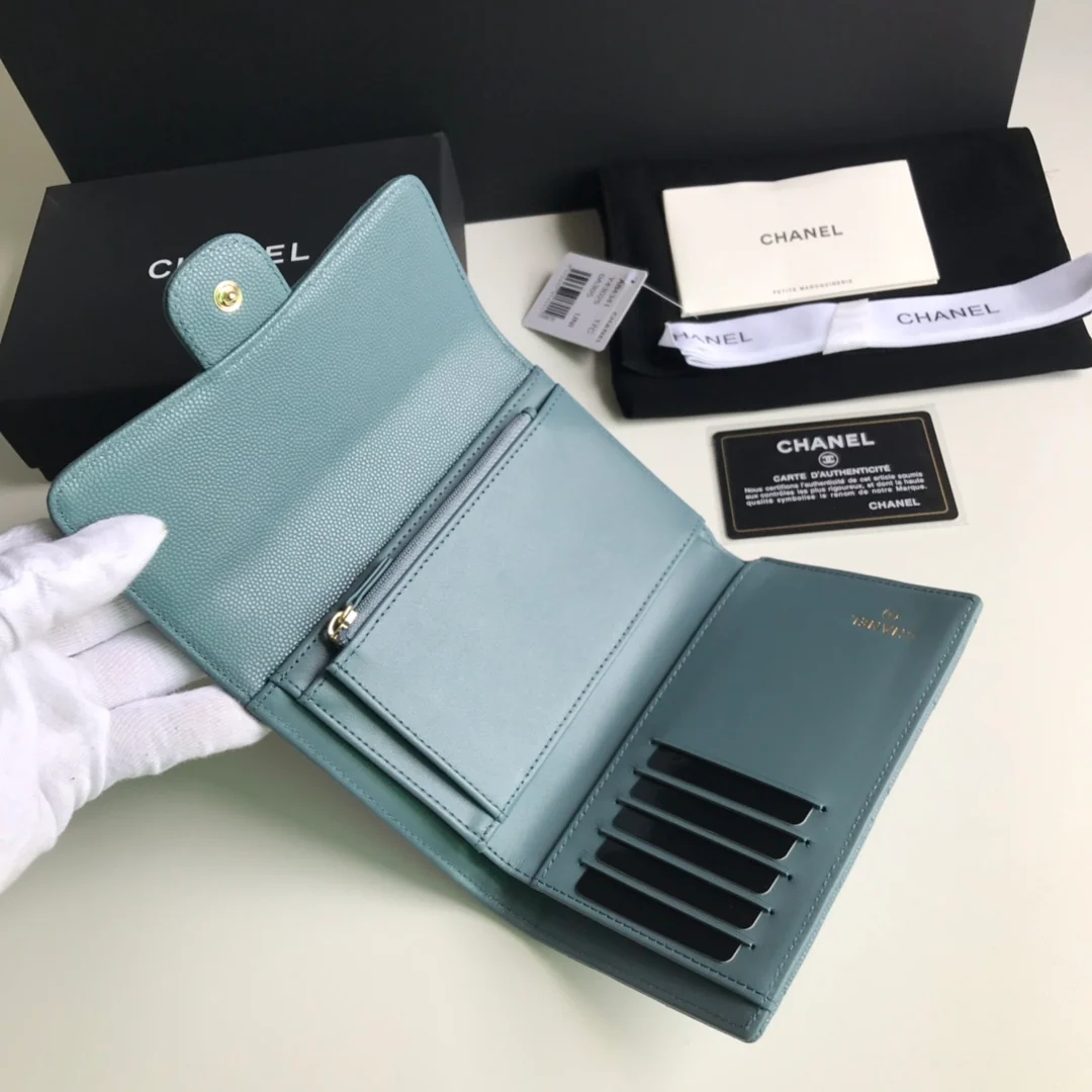 Оправа Chanel CF Tri-fold Frame - Haze Blue Lychee Skin Gold Buckle