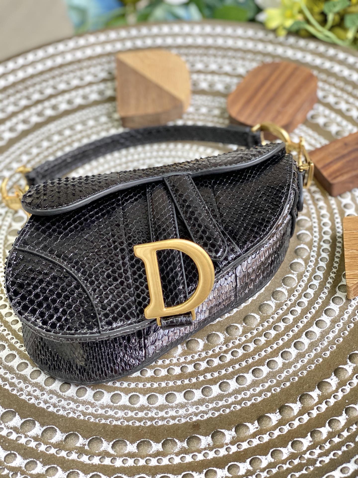 Сумка Dior Saddle Bag - Змеиная кожа - Маленькая, черная - 19,5 см