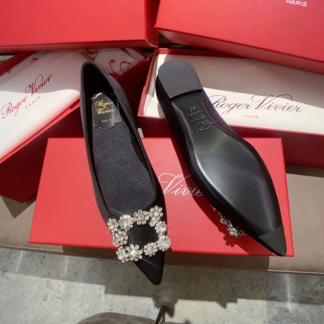 RV - Плоское дно - Шелк с пряжкой из страз - Черный