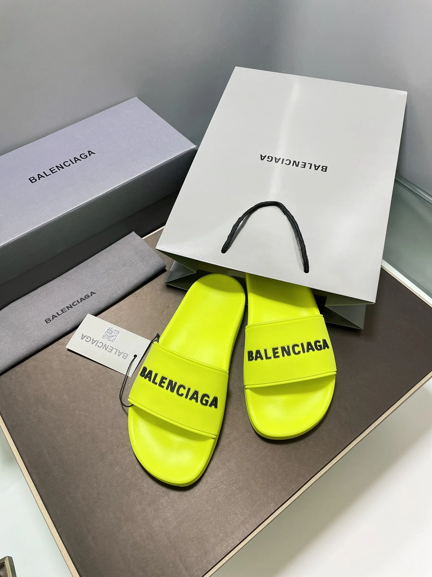Balenciaga - Новая модель 2022 года - Тапочки с эффектом памяти и улучшенной упругостью - 5