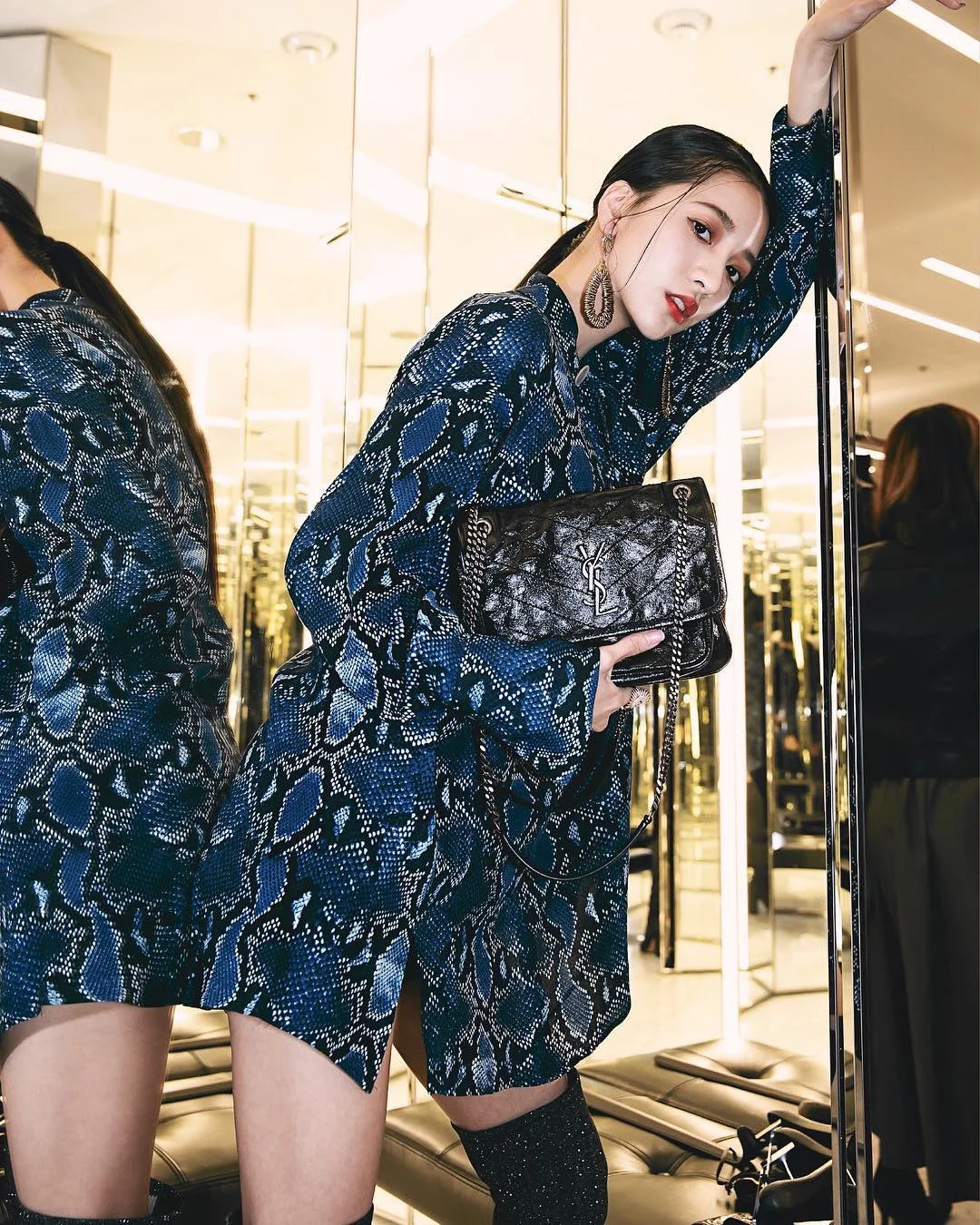 YSL-niki-22cm - Body Sharing