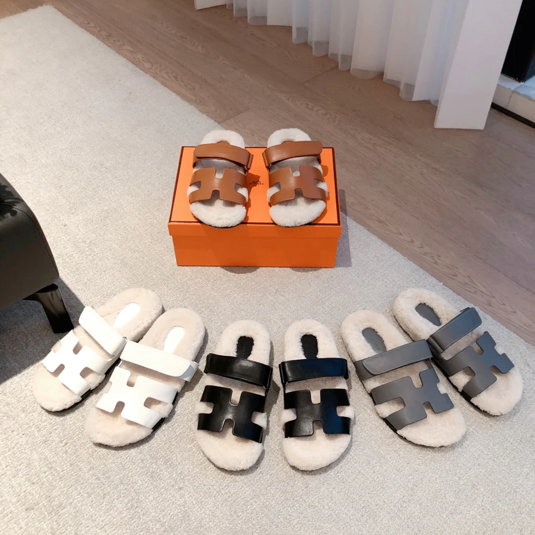 Новая расцветка Hermes 2023 года - Сандалии с кудрявым мехом - Серые