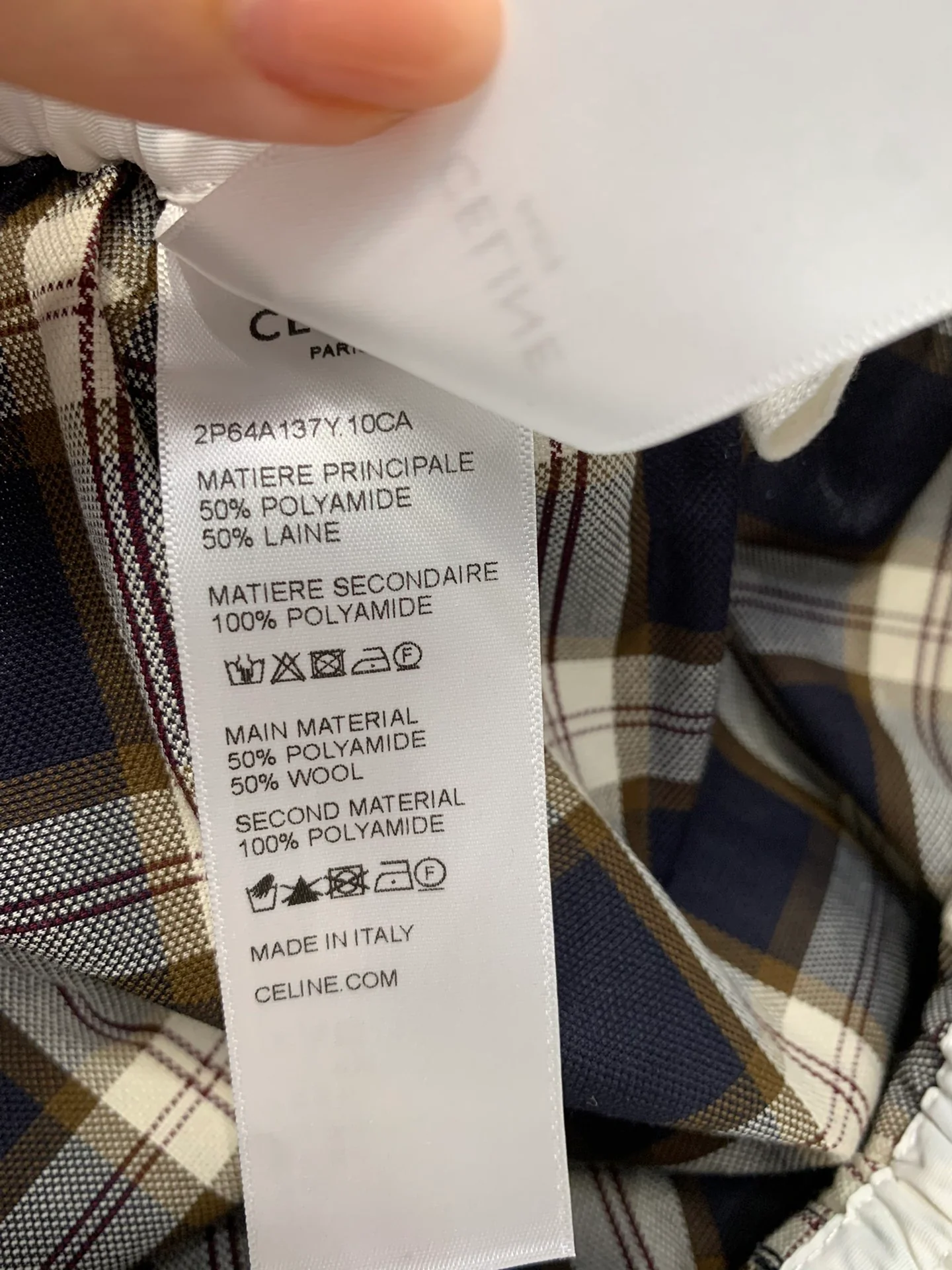 Шорты Celine 2404-24ss в клетку свободного кроя, весна/лето.