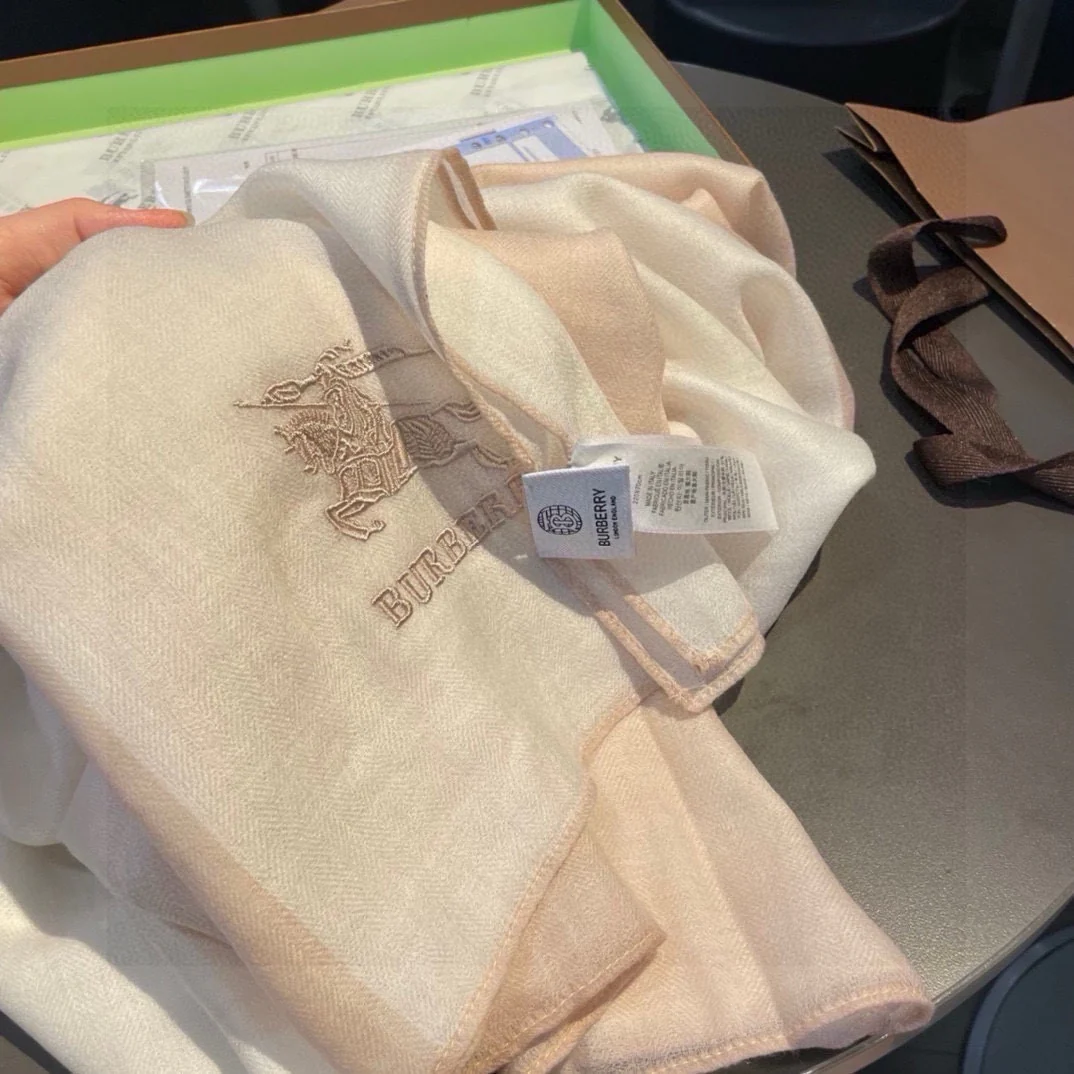 Кашемировая клетчатая шаль Burberry 2024 - 90-200
