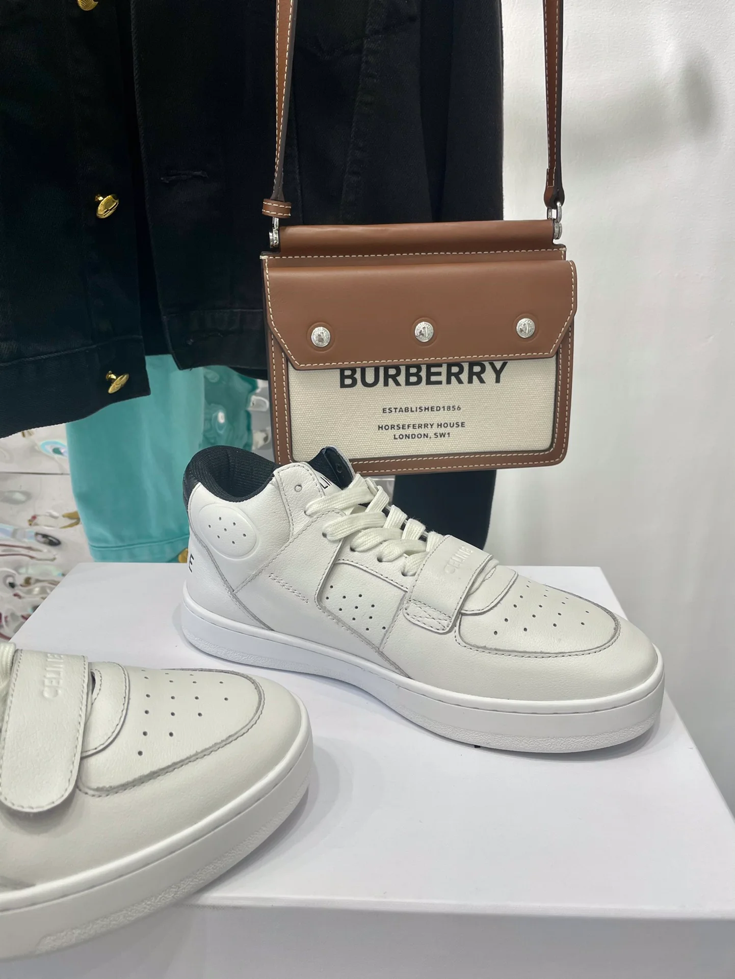 Обувь Celine - Celine - Парная модель - Застежка на липучке - Повседневная обувь