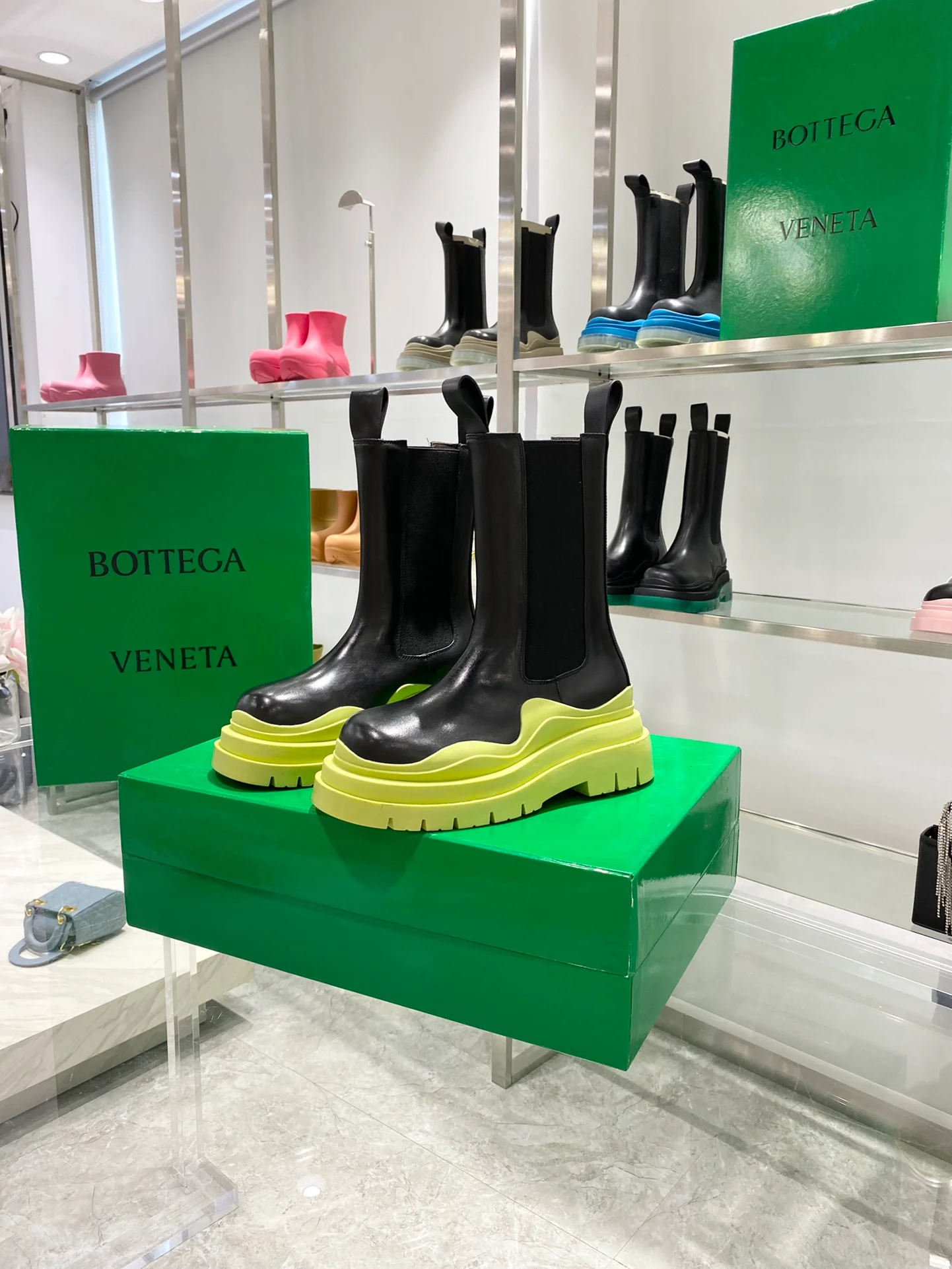 Обувь BV - BV - желтая подошва - до середины икры - ботинки Martin на платформе - 1