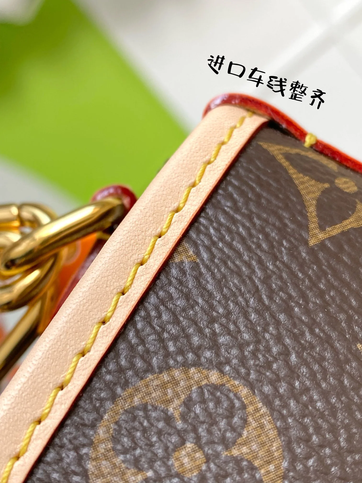 m46740-LV-saumur-bb-handbag/crossbody bag