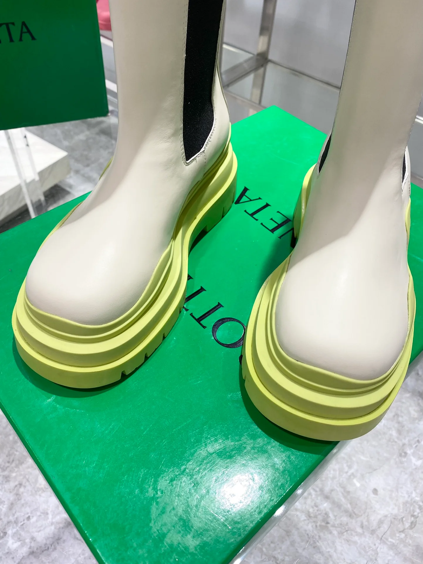 Обувь BV - BV - желтая подошва - до середины икры - ботинки Martin на платформе