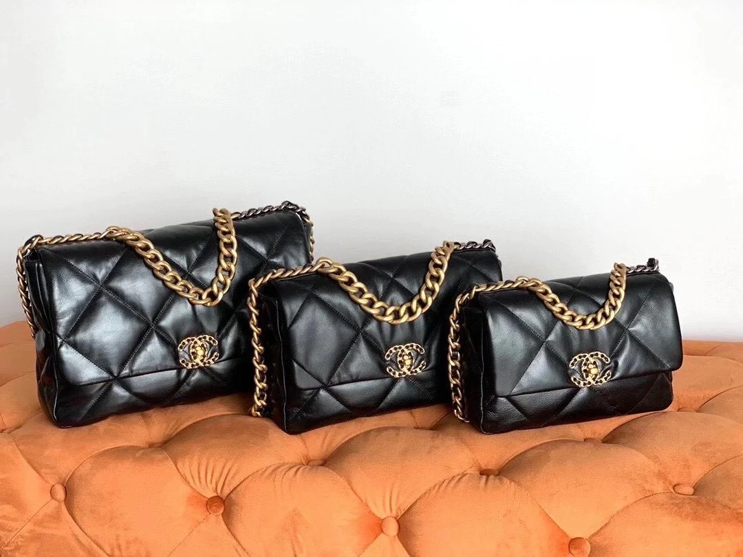 Таблица размеров сумок Chanel 19
