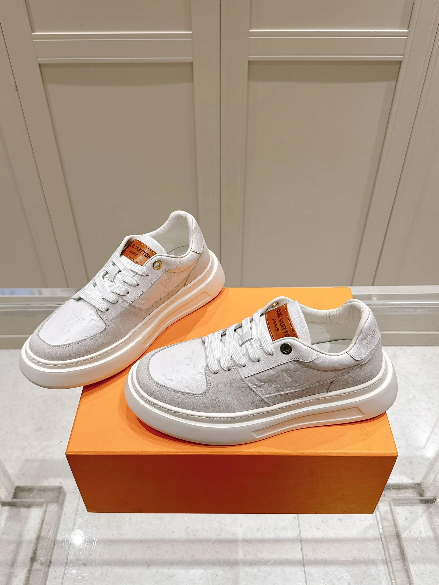 Повседневные туфли на платформе LV-2024, серые.