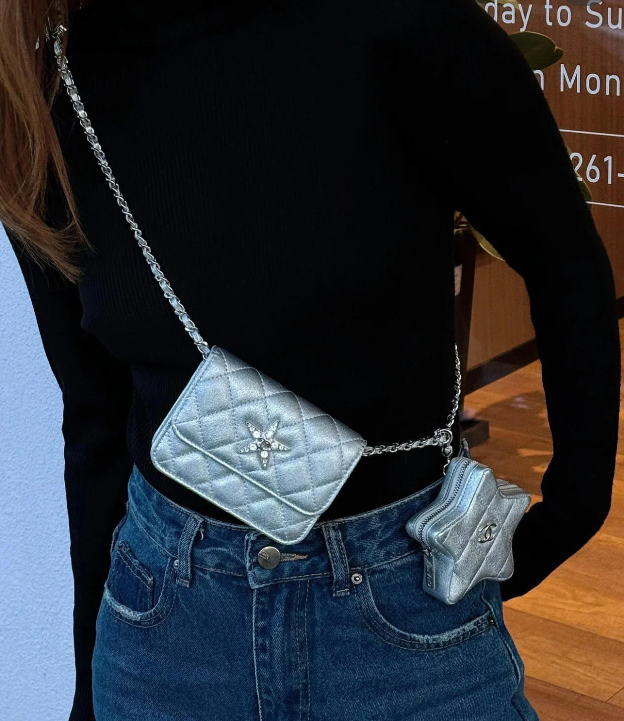 Новинка весны/лета от Chanel - Мини-сумка через плечо Chanel 24c - Серебристая