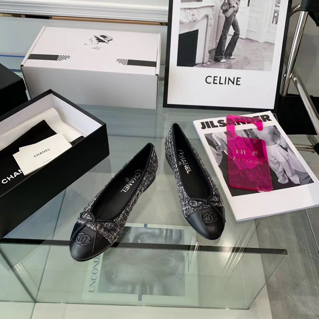 Классические балетки Chanel - черные