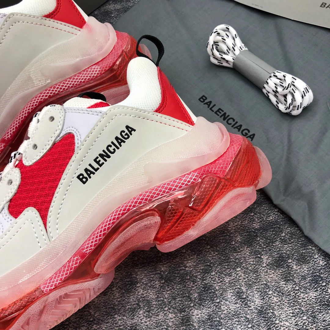 Кроссовки Balenciaga Triples Sporty Chunk, белые и красные - 1