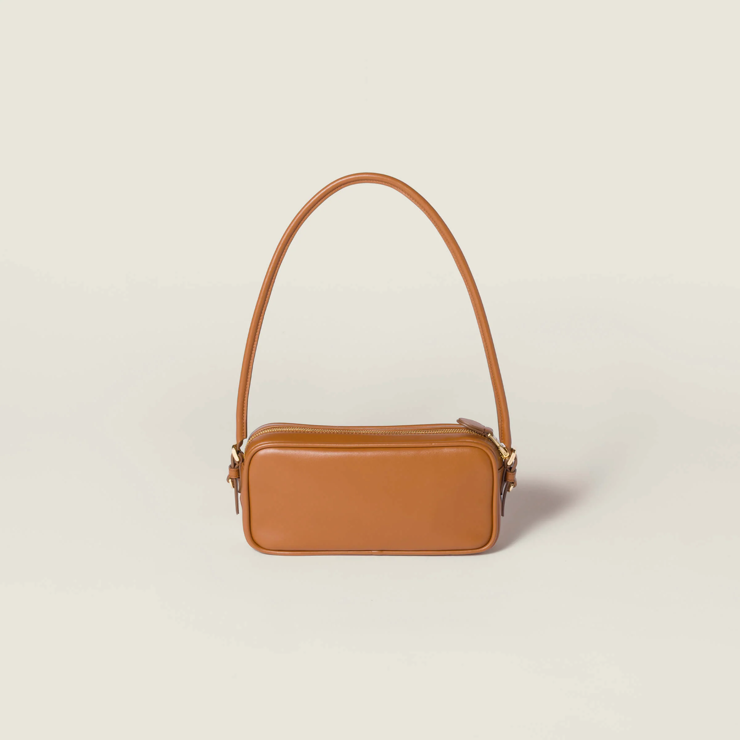 Кожаная сумка для фотоаппарата Miu Miu-5ne024m850 на одно плечо, коричневая.