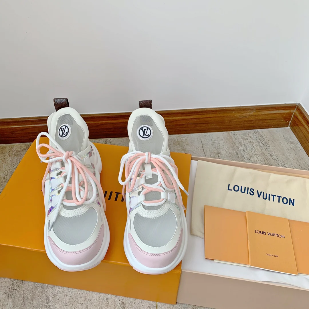 Серия LV-Archlight - Новые кроссовки для папы - 2