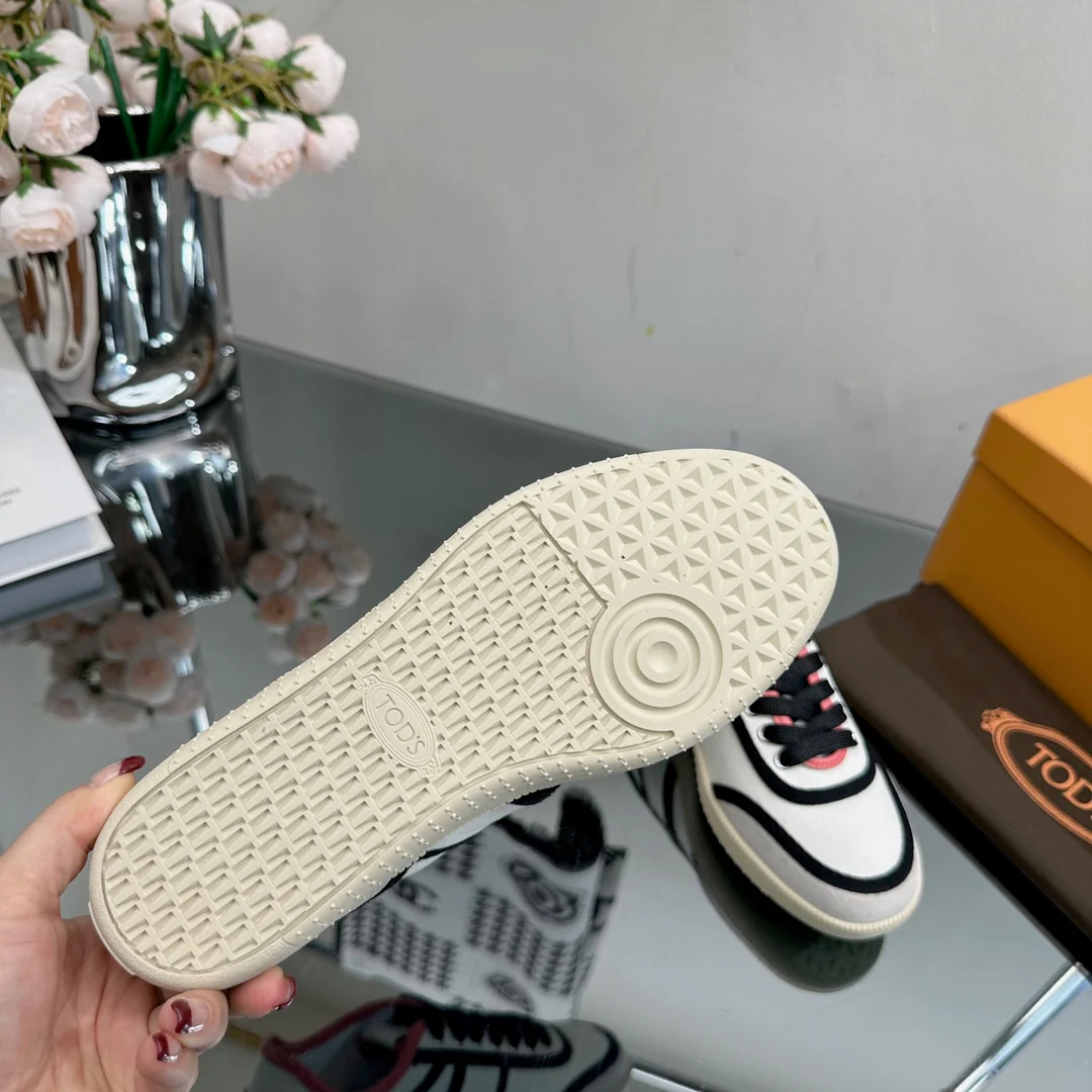 Повседневные балетки Tods - белые и розовые