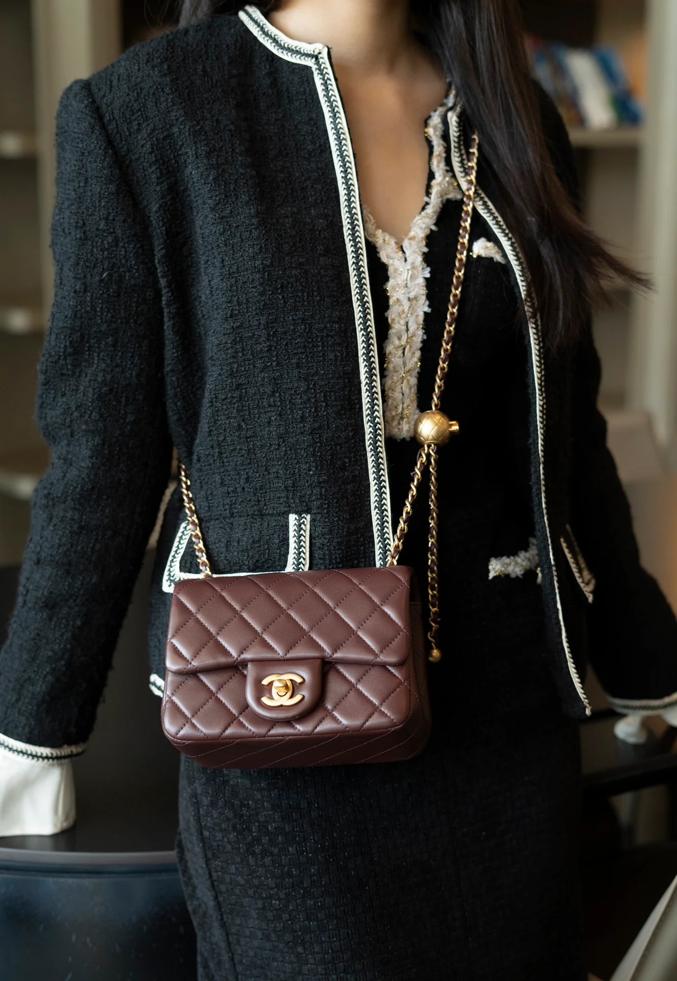 Chanel 24k CF Gold Ball Square Fat Man - Reddish Brown