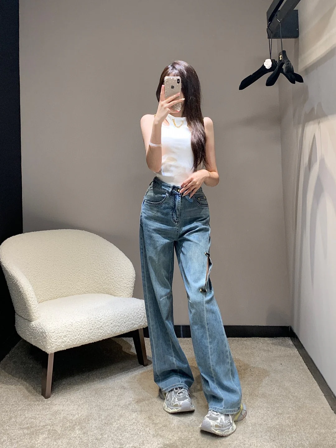 Miu Miu-2404-24 Рваные джинсы в китайском стиле, новая модель для ранней весны