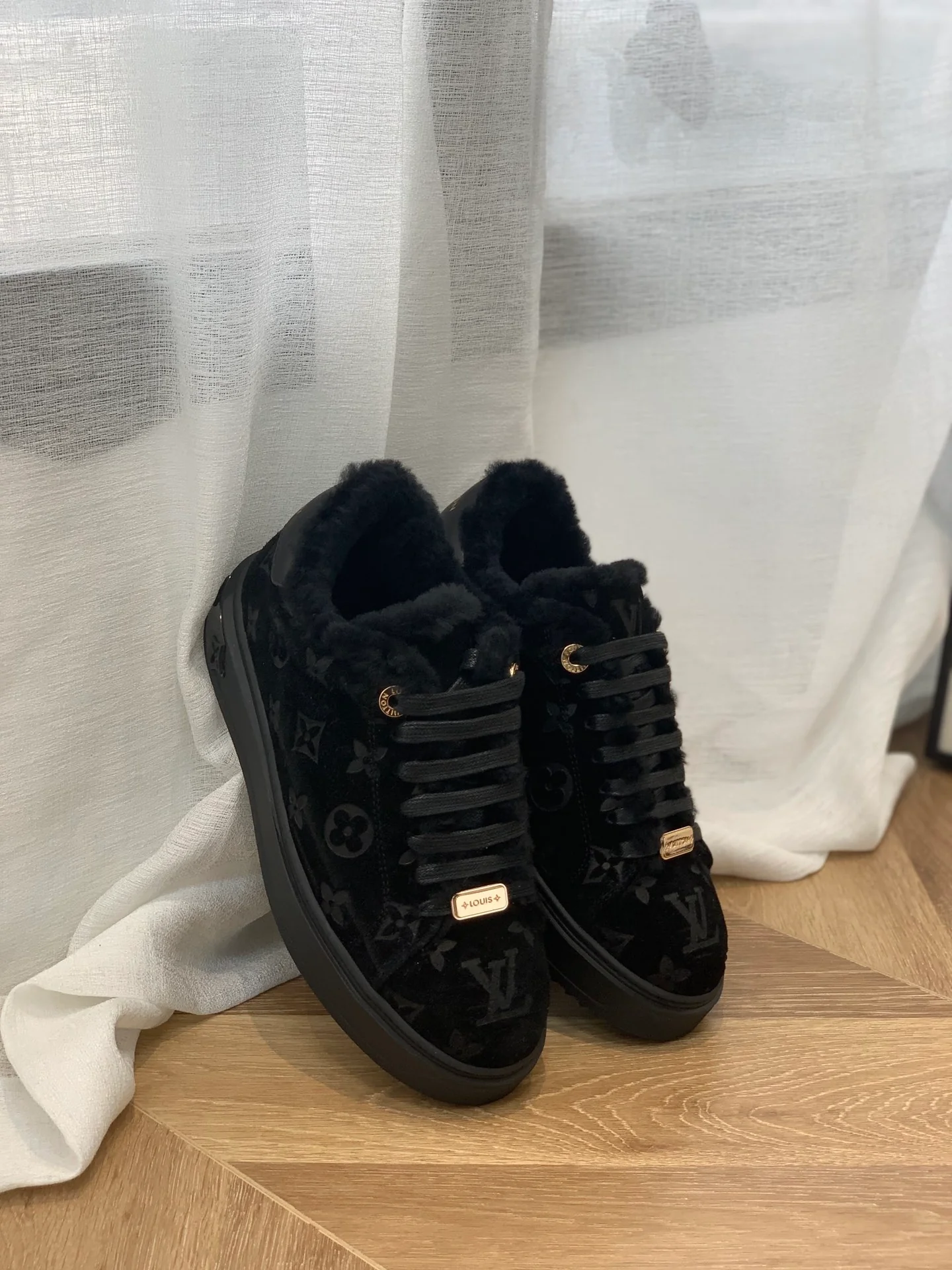 Обувь LV - шерстяные повседневные туфли LV - полностью черные