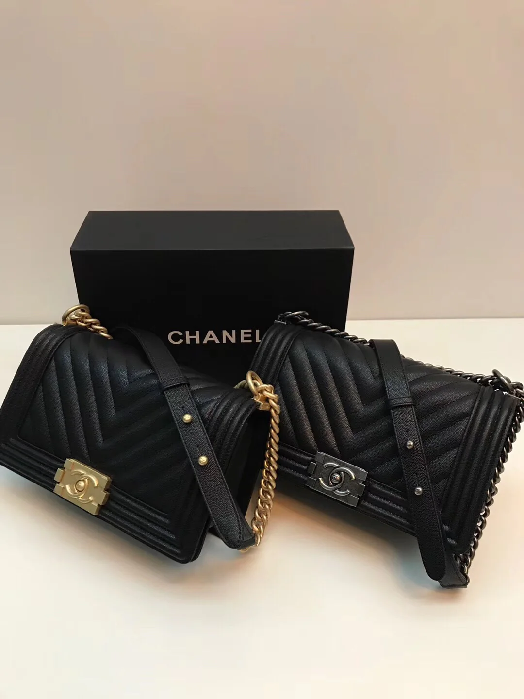 Chanel-boy-20cm-10