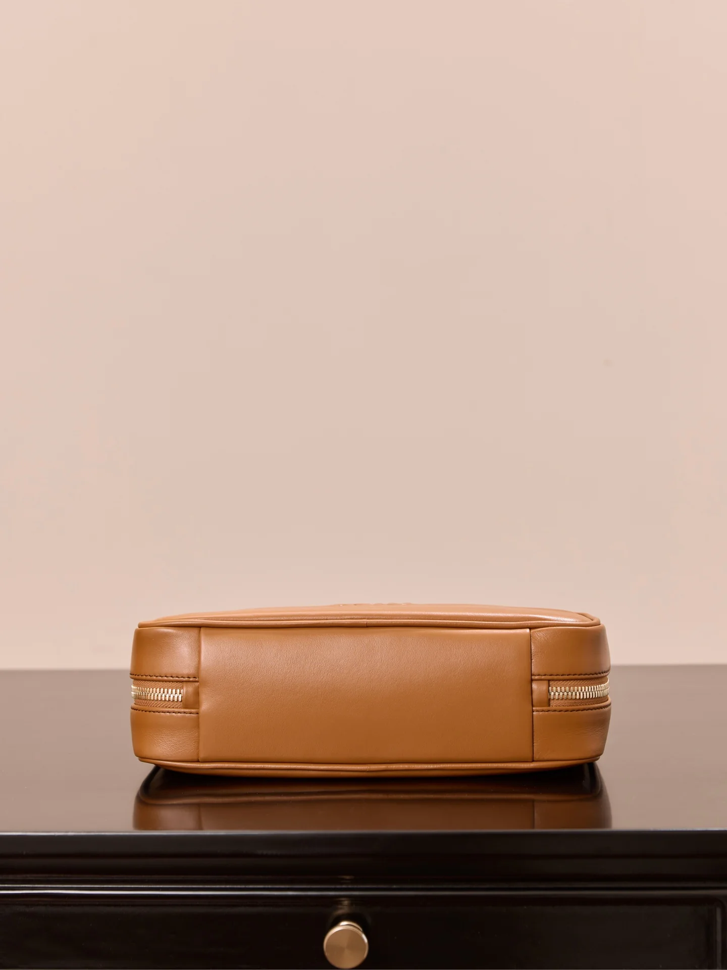 Miu Miu - Miu Miu - 5bb117m1300 - ???? - Сумочка - Маленькая - Коричневая