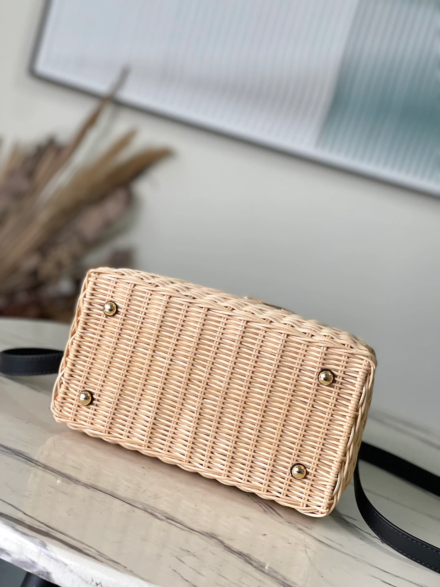 m22173-LV-Сумка через плечо в курортном стиле из бамбукового плетения - Черная