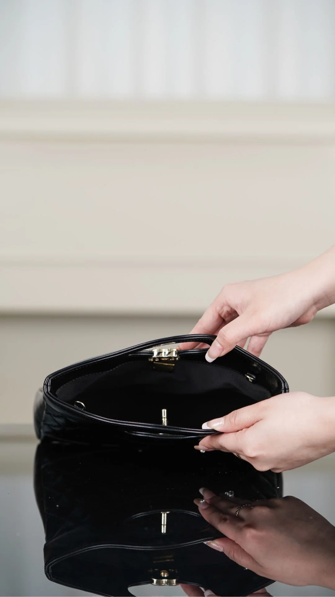 25p-31bag-mini-black gold