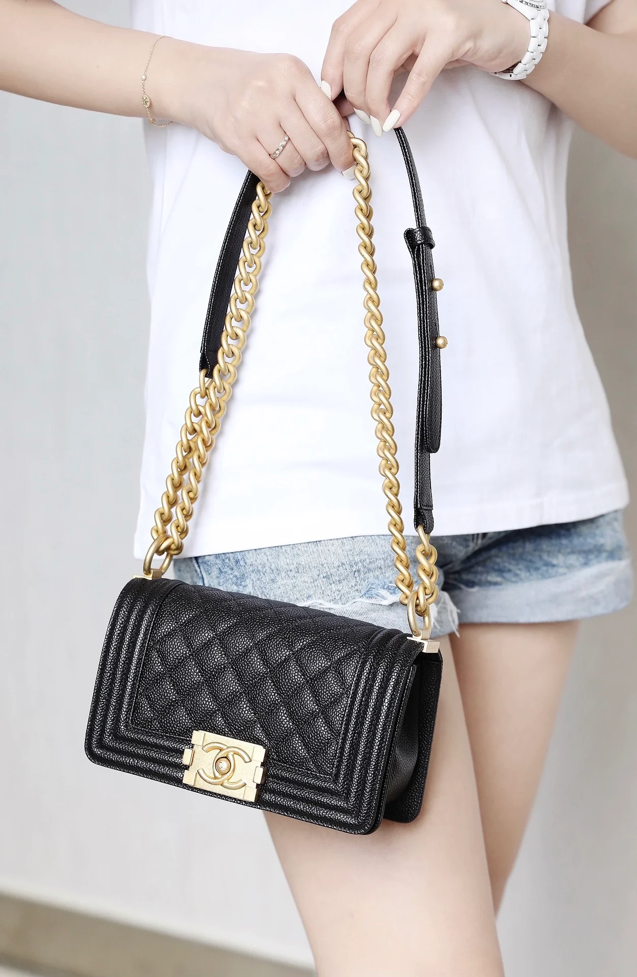 Chanel Le Boy Crystal Diamond Pattern Caviar - Medium - Black Gold