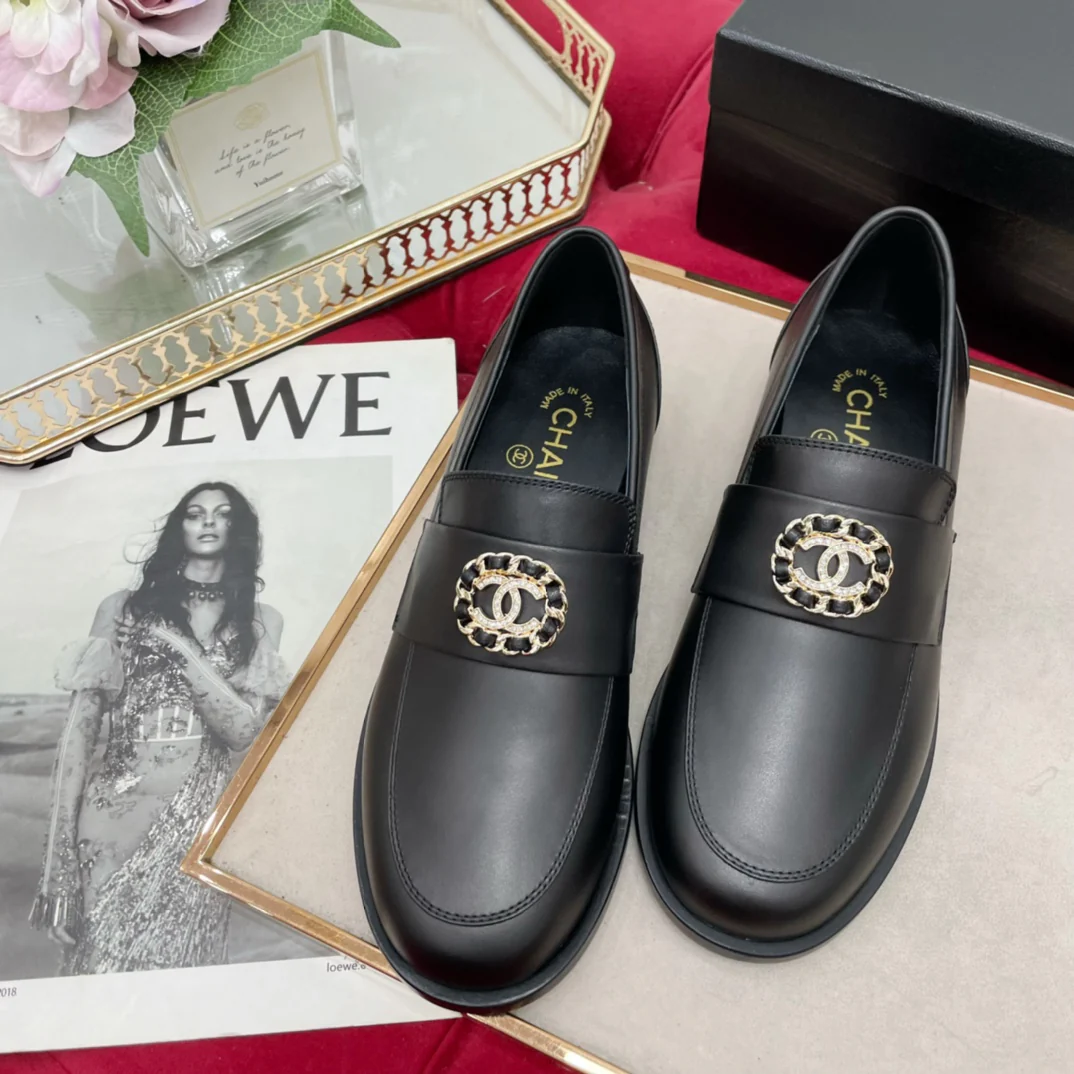 Винтажные лоферы Chanel - черные