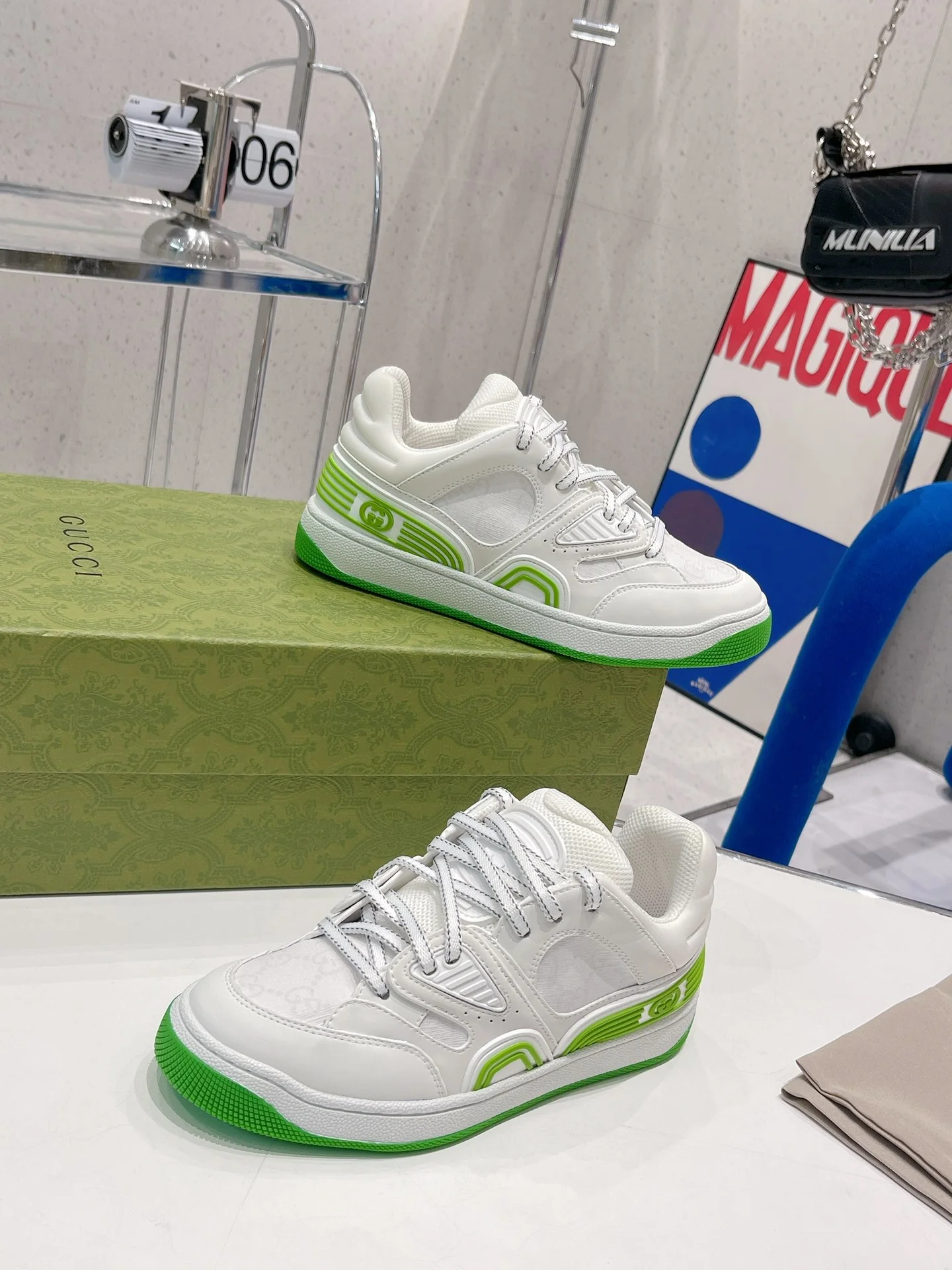 Gucci - Белые кроссовки - Кроссовки - Повседневная обувь - 16